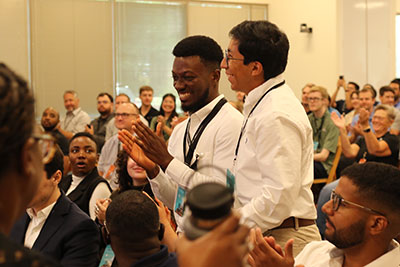 Alexander Fosu (left) and Oscar Zapana Gago, Chino’s Project Engineering interns, collaborated on the winning entry in the intern photo contest. 